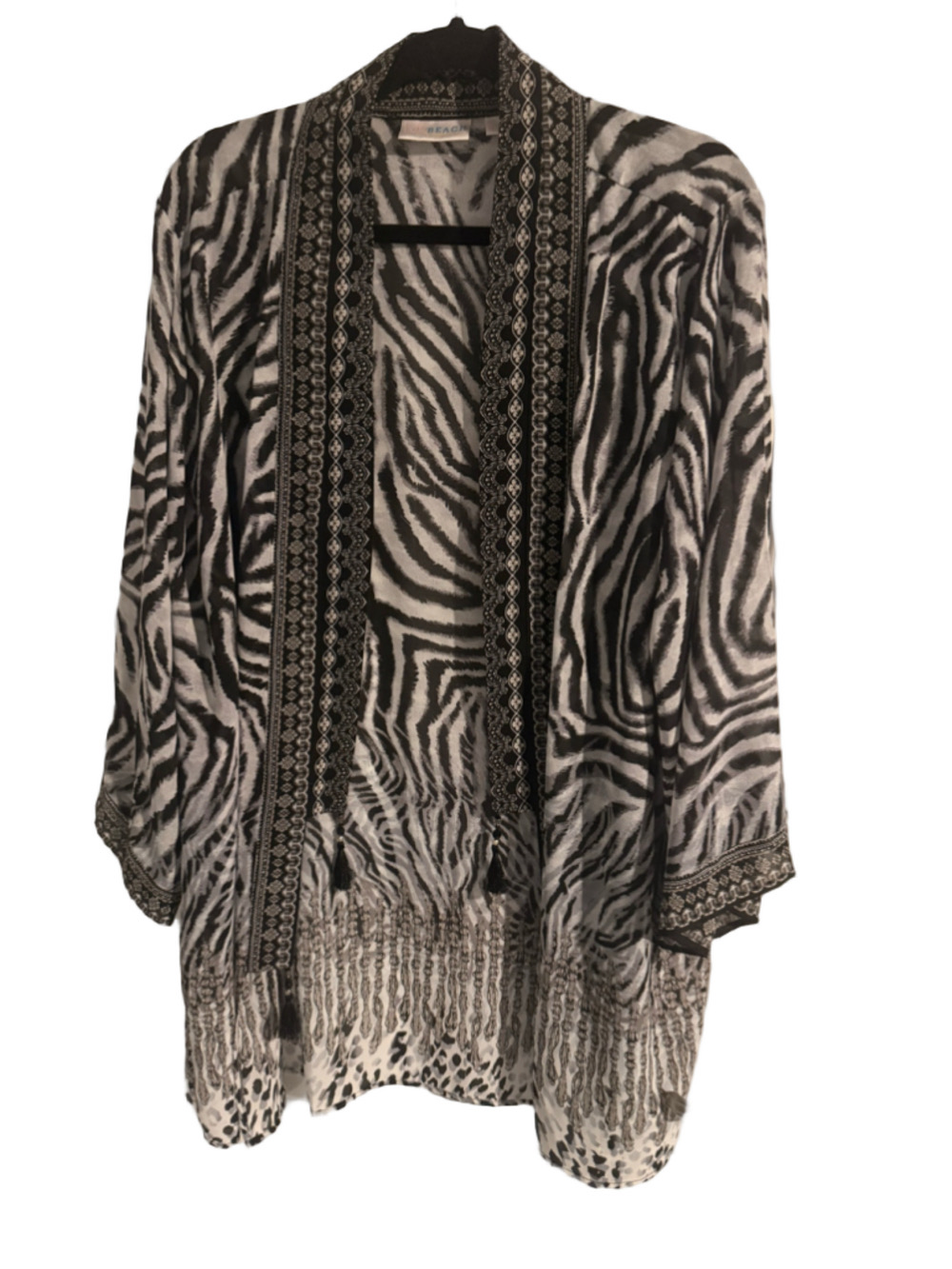 Belle Beach by Kim Gravel 2X Black White Zebra Print Kimono Cover Up Tassel